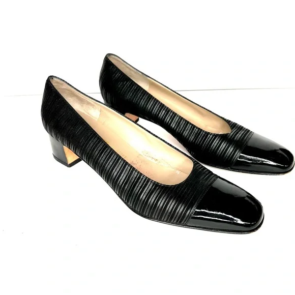 SALVATORE FERRAGAMO Black Cap Toe Chunky Heel Pumps, 8.5 A - Picture 6 of 11